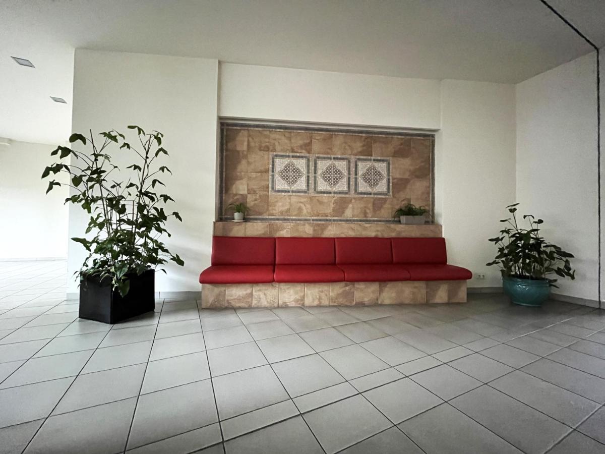 Jagielly Apartment ~ Self Check-In 24H ~ Parking & Lift วรอตซวาฟ ภายนอก รูปภาพ